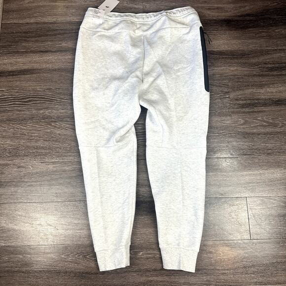 Nike Sportswear Tech Fleece Joggers Sweatpants Men's XXL Heather/Gray HV0959-051 - Picture 3 of 7